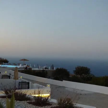 Rampelia Imerovigli (Santorini)