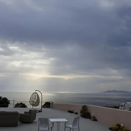 Rampelia Imerovigli (Santorini)